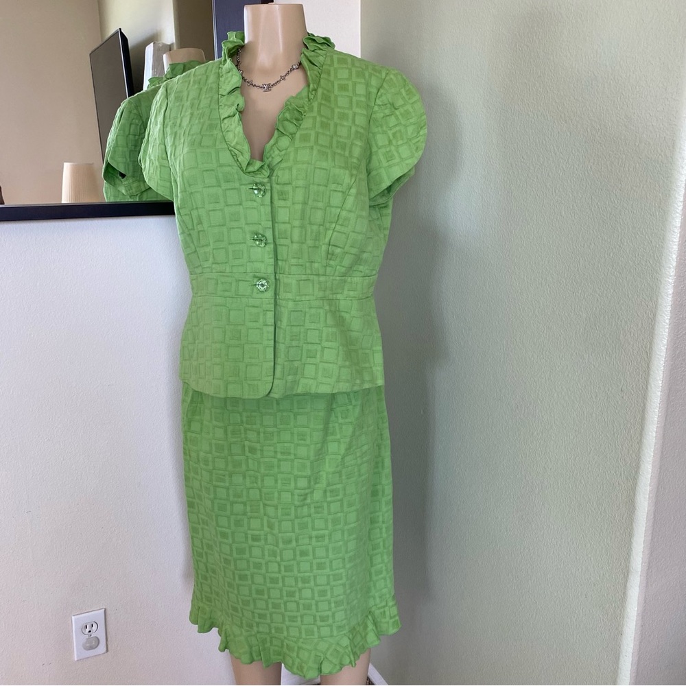 031-Danny & Nicole Women’s Suit Set
